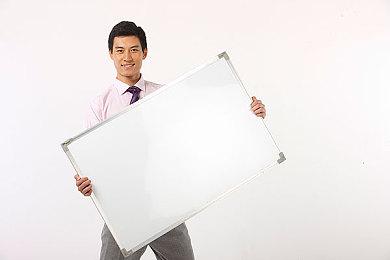 抗战游戏《勇气赞歌》预告 融合RTS和RTT玩法